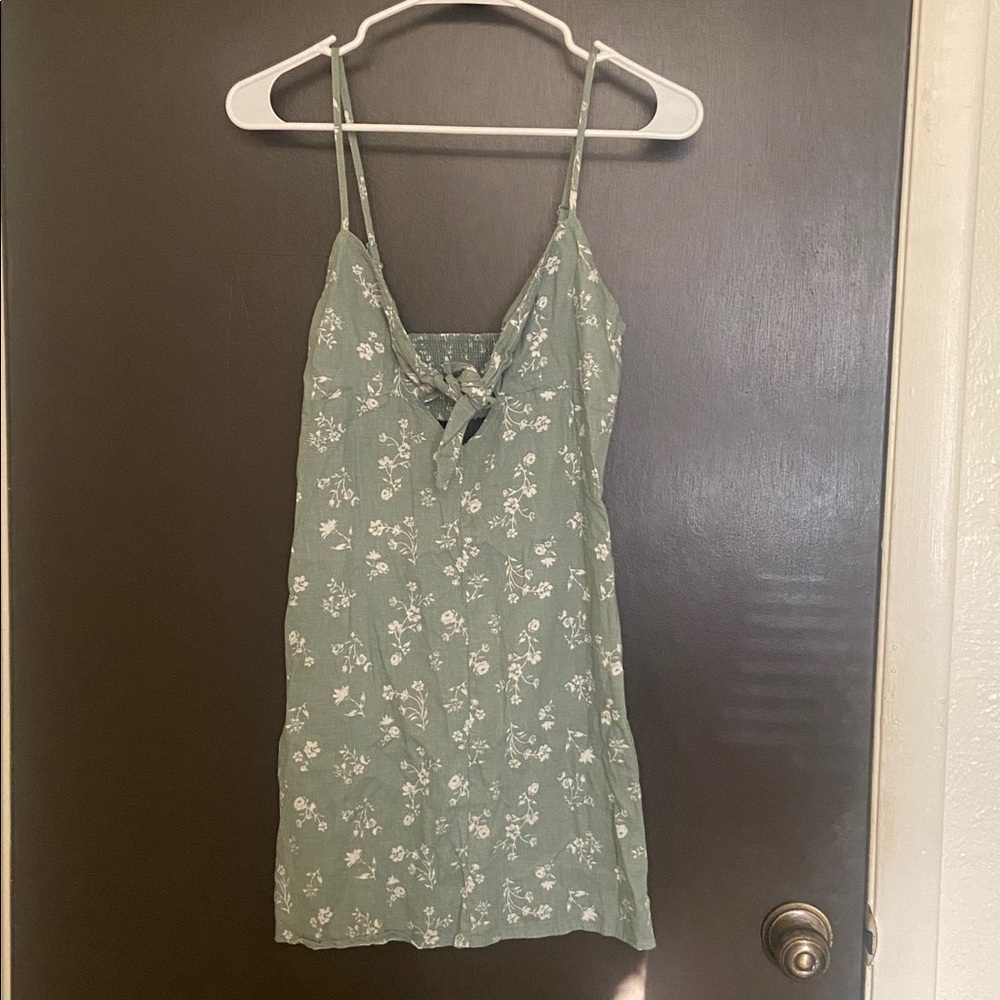Floral Tie-Front Spaghetti-Strap dress